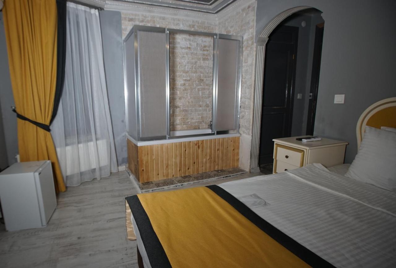 Taksim Maya Hotel Istanboel Buitenkant foto