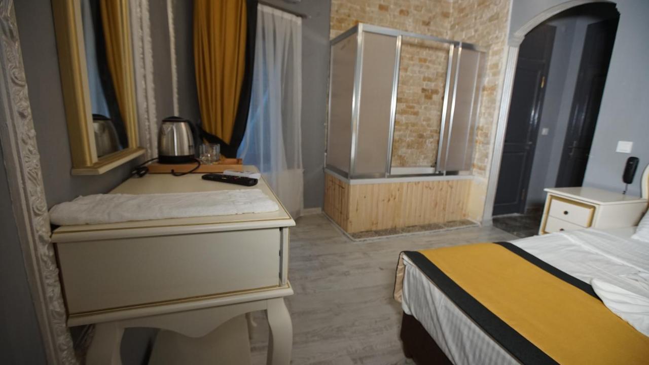 Taksim Maya Hotel Istanboel Buitenkant foto